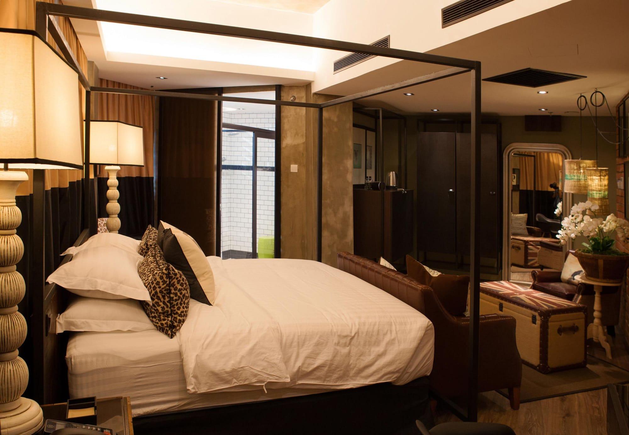 M Boutique 3*