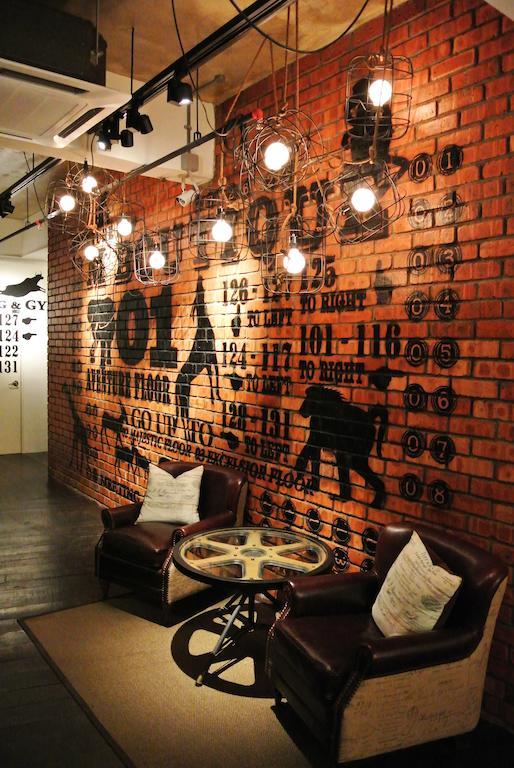 M Boutique